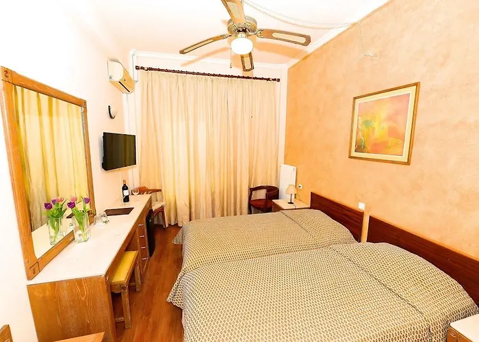 Dalia Hotel 2*